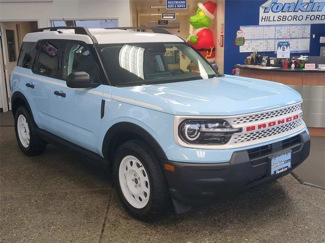 2025 Ford Bronco Sport Heritage - Image 6