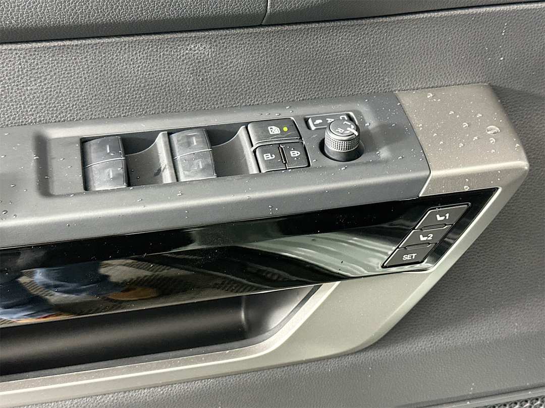 2026 Toyota Tundra Limited - Image 18