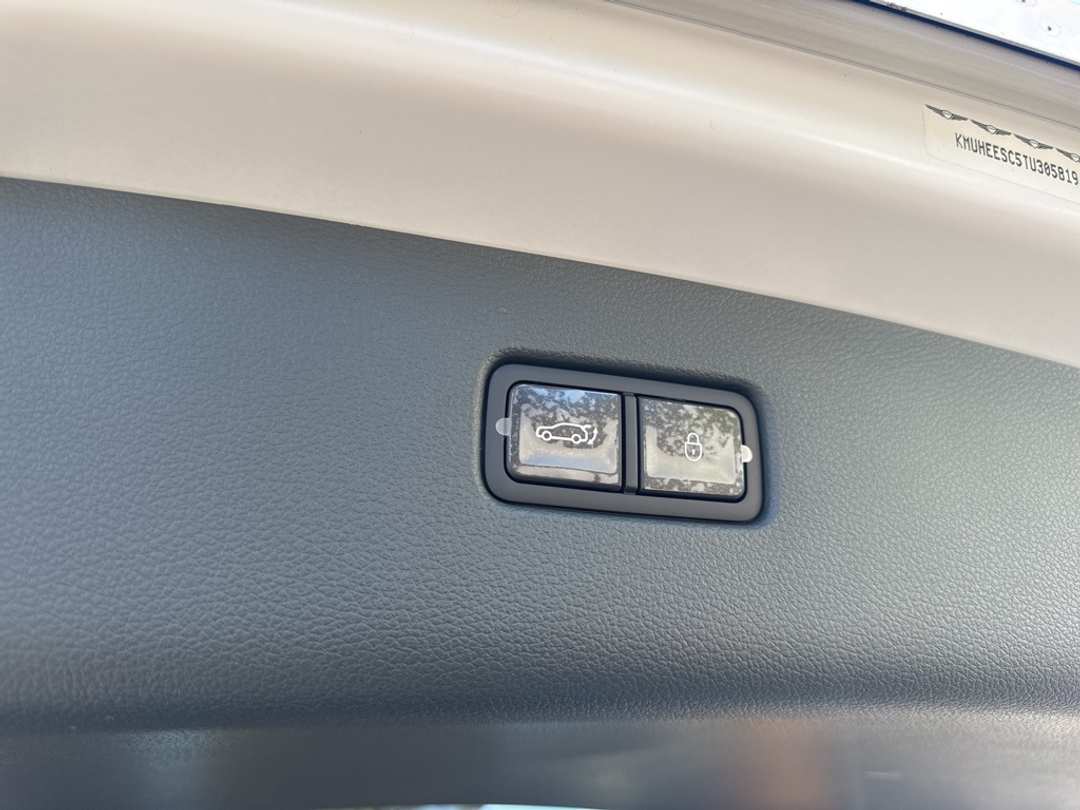 2026 Genesis Gv80 3.5T Prestige - Image 17