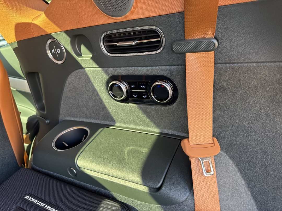 2026 Genesis Gv80 2.5T Prestige - Image 15