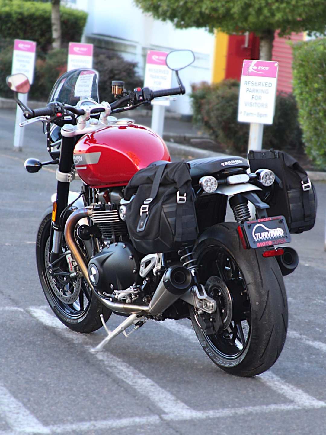 2023 Triumph Speed Twin 1200 - Image 2