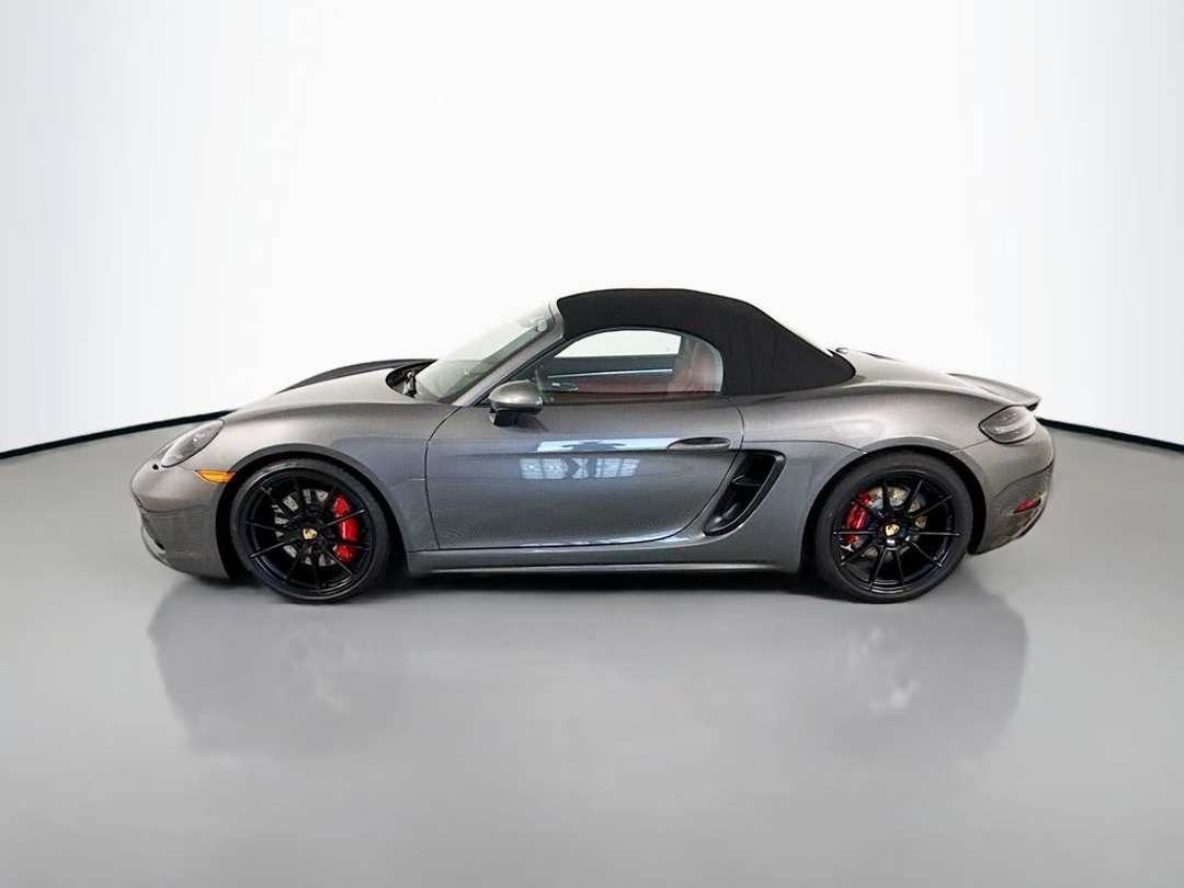 2025 Porsche 718 Boxster GTS - Image 2