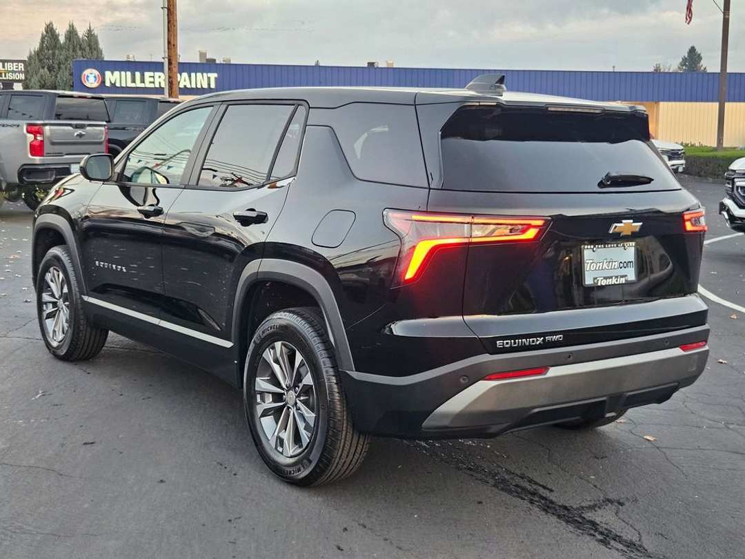 2026 Chevrolet Equinox LT - Image 4