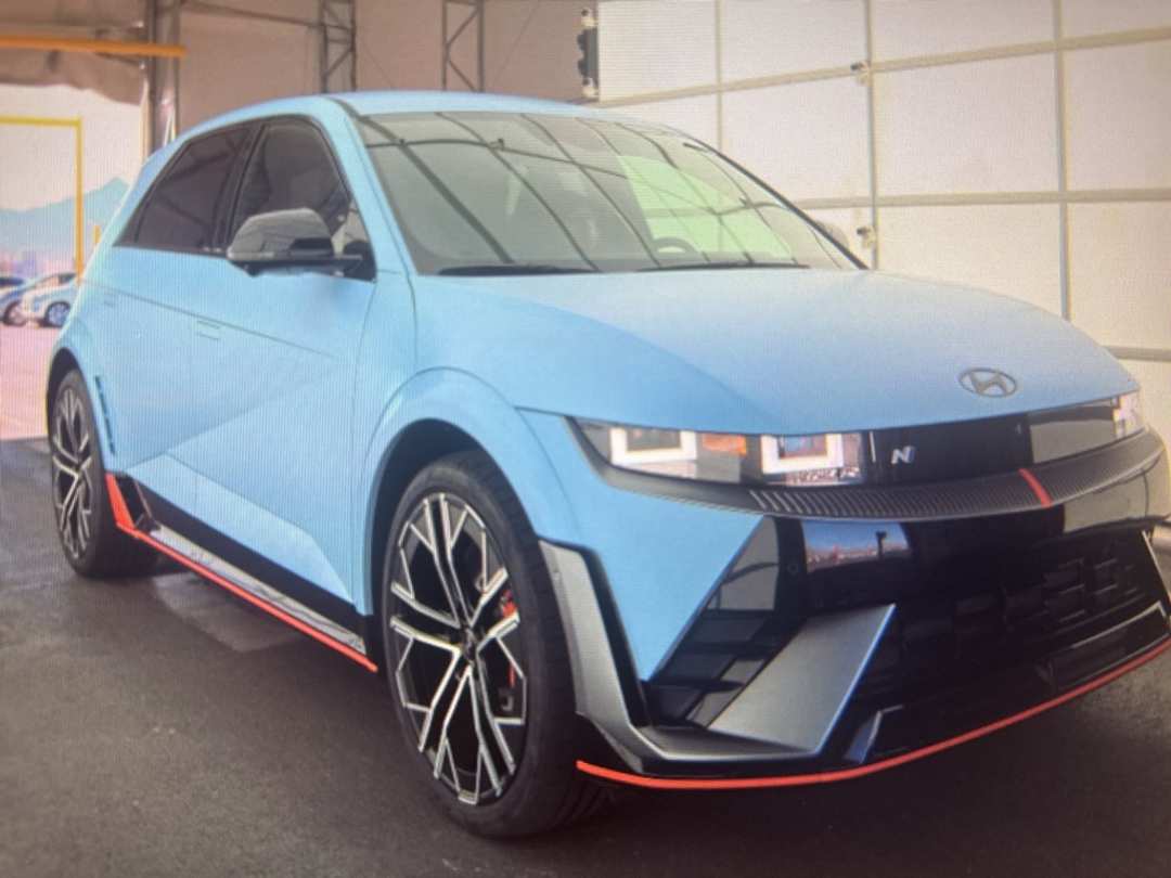 2025 Hyundai Ioniq 5 N Base - Image 4