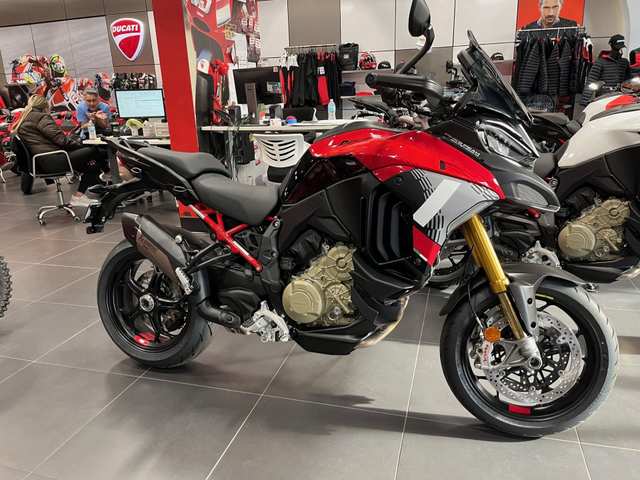 2026 Ducati Multistrada V4 Pikes Peak
