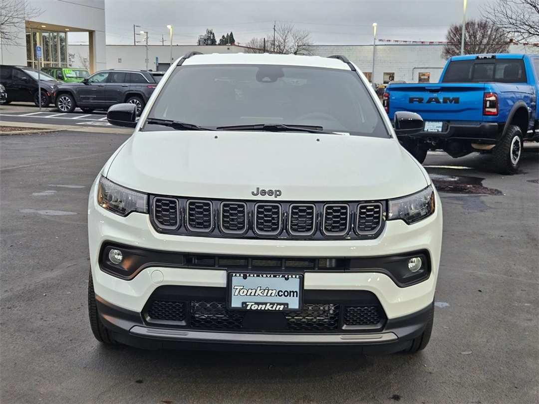 2026 Jeep Compass Latitude - Image 9