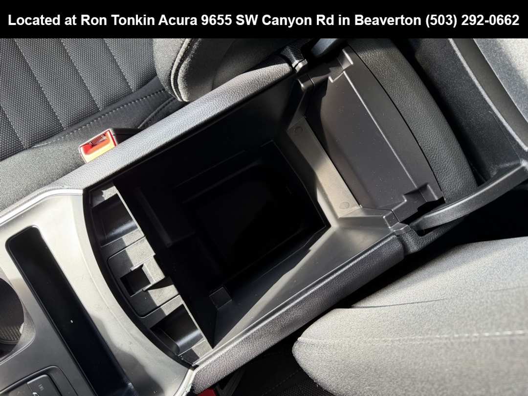 2023 Ford Edge SE - Image 28