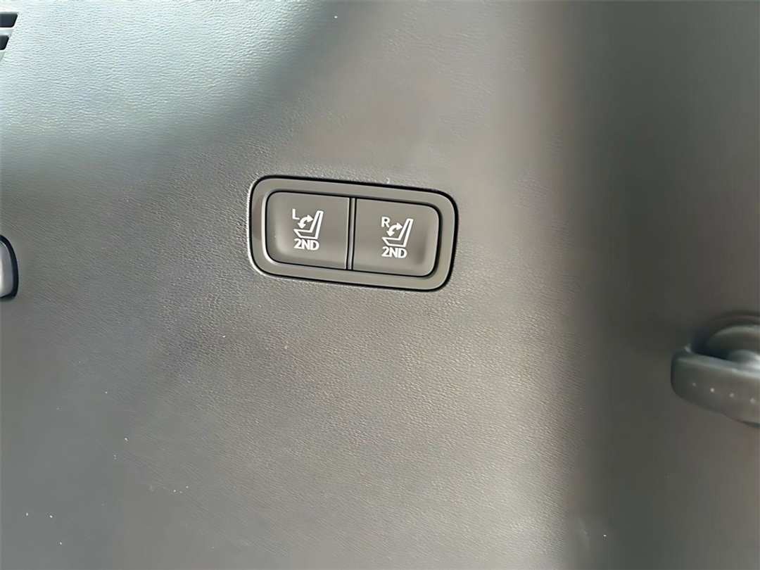 2026 Hyundai Santa Fe Calligraphy - Image 31