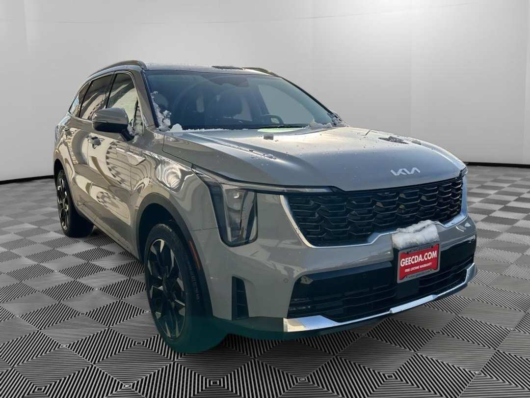 2026 Kia Sorento EX - Image 3