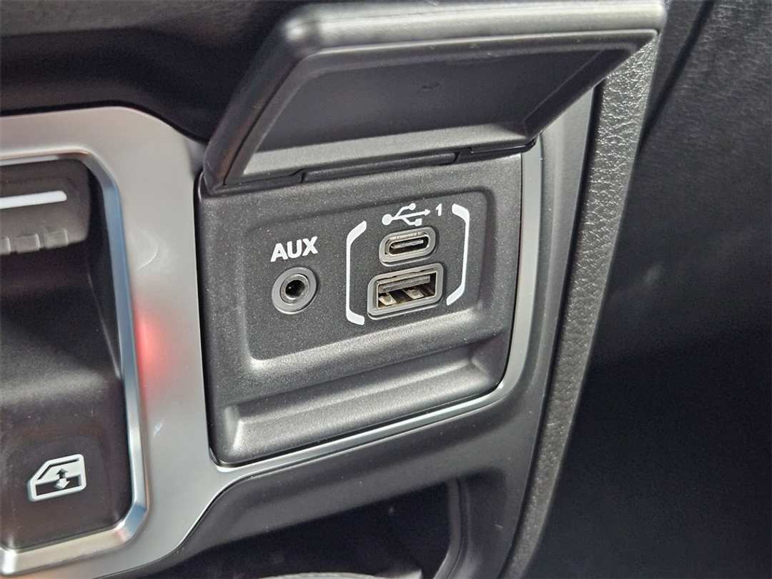 2026 Jeep Wrangler Sport - Image 25