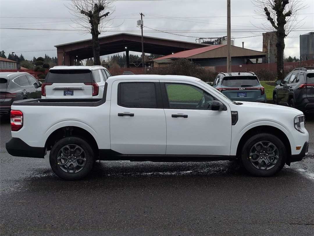 2026 Ford Maverick XLT - Image 6