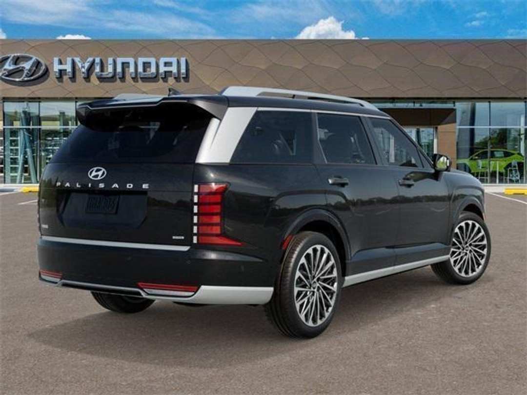 2026 Hyundai Palisade Calligraphy - Image 4