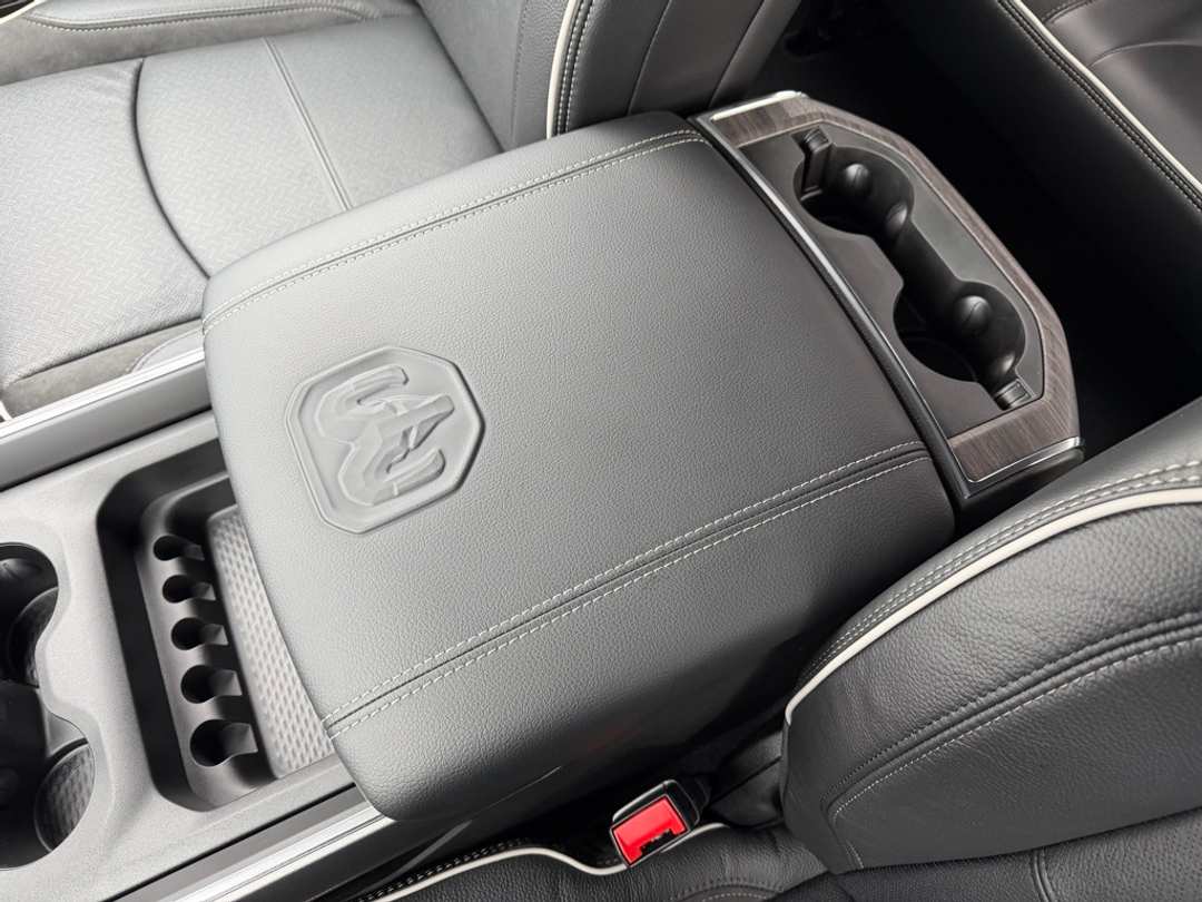 2026 Ram 3500 Laramie - Image 27