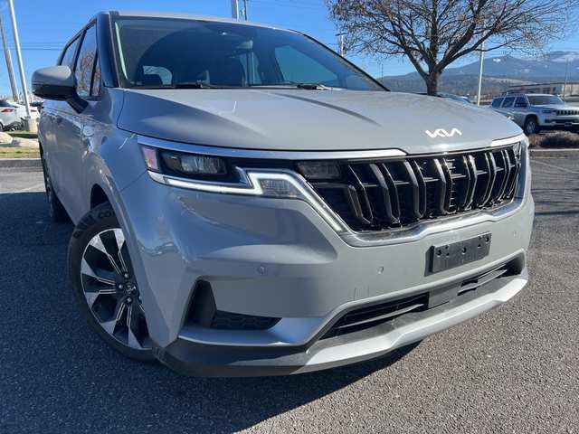 2024 Kia Carnival EX