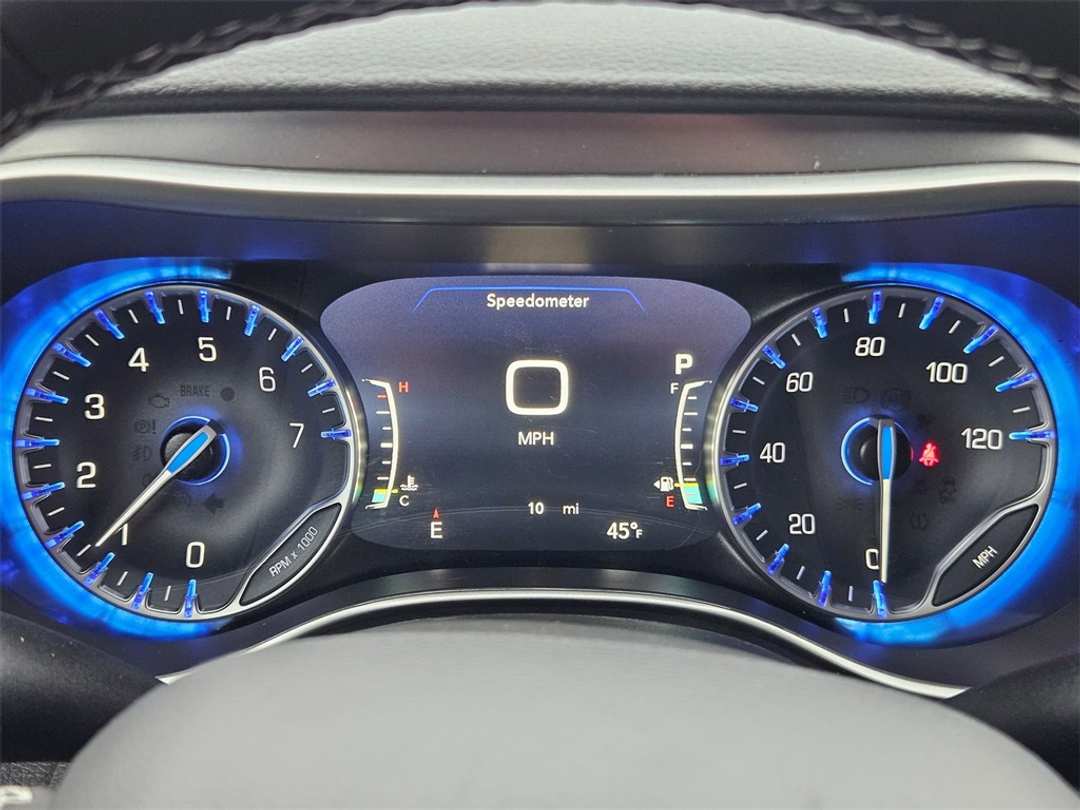 2026 Chrysler Pacifica Select - Image 16