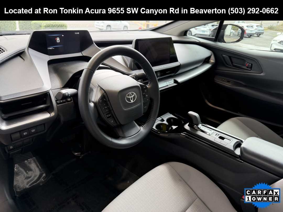 2023 Toyota Prius LE - Image 15