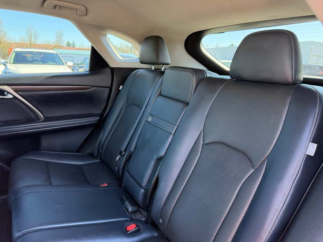 2021 Lexus RX 350 - Image 32