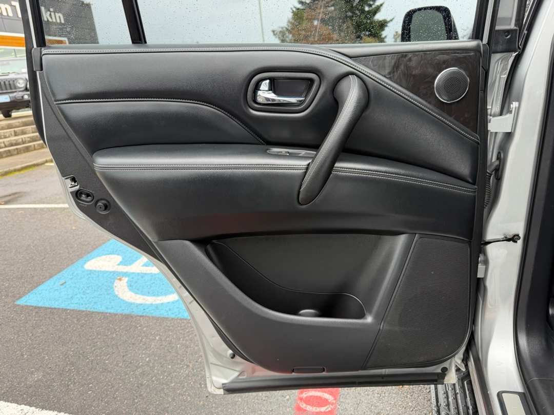 2021 INFINITI Qx80 LUXE - Image 30