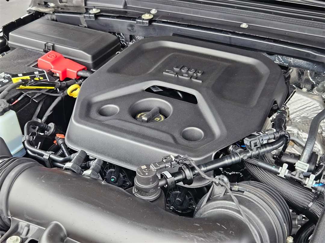 2026 Jeep Wrangler Sport - Image 35