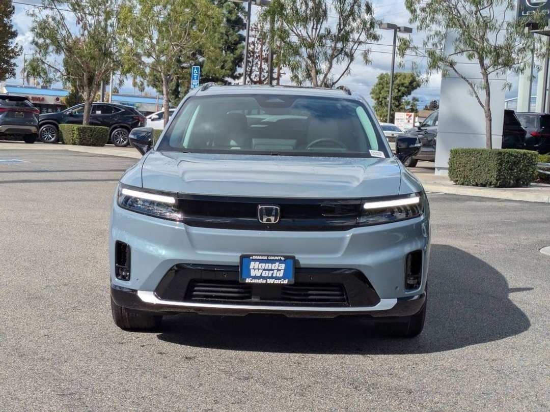 2026 Honda Prologue Elite - Image 3