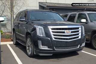 2017 Cadillac Escalade Luxury