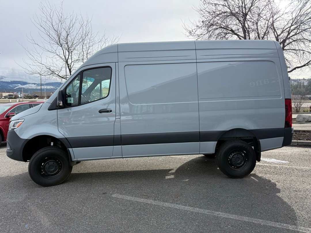 2025 Mercedes-Benz Sprinter 2500 Cargo 144 WB - Image 3
