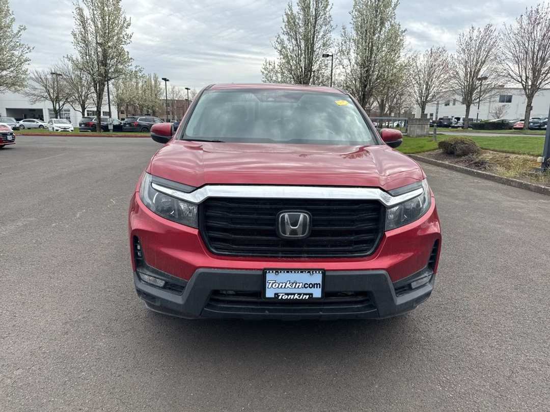 2023 Honda Ridgeline RTLE - Image 2