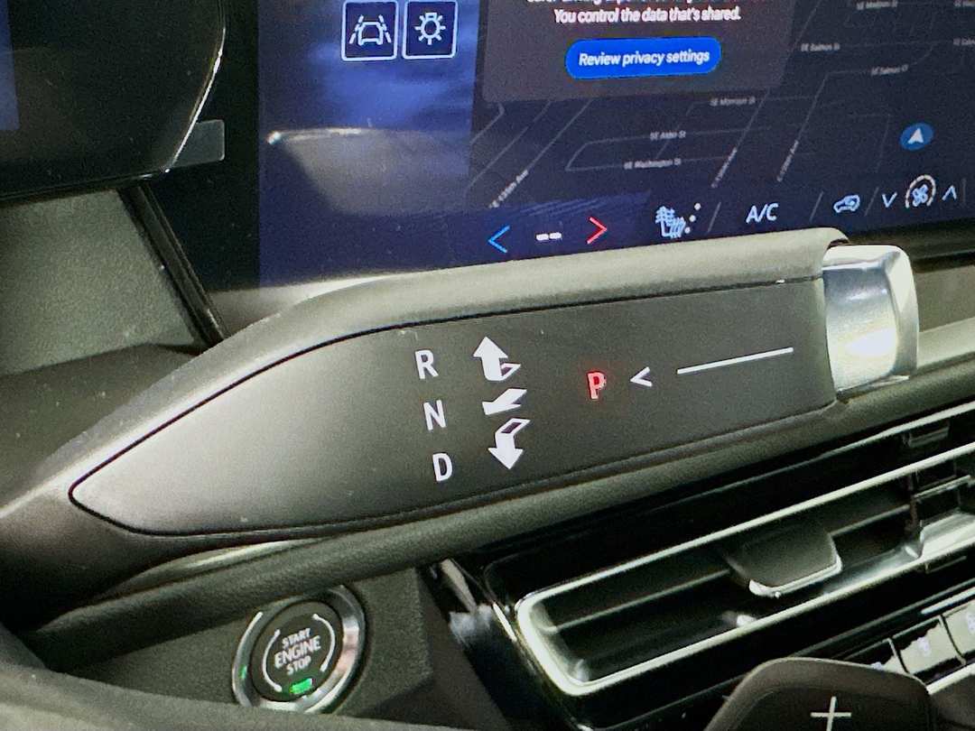 2026 Chevrolet Traverse LT - Image 17