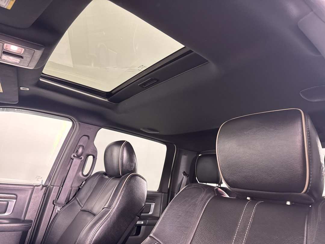 2017 Ram 1500 Limited - Image 32