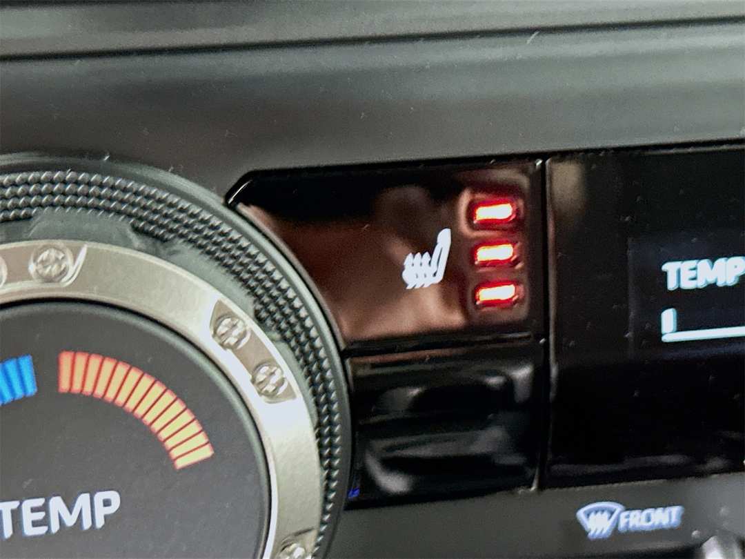 2025 Toyota Tacoma SR5 - Image 20