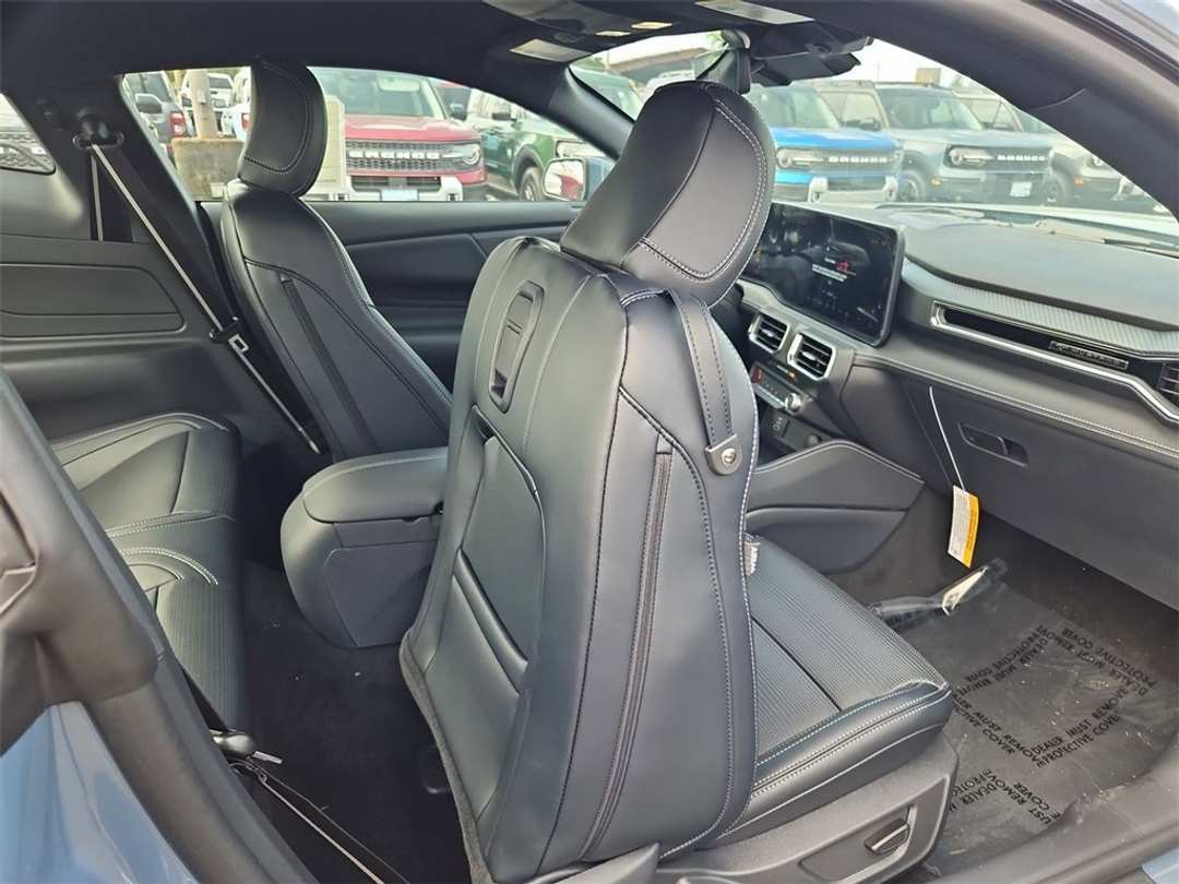 2025 Ford Mustang GT Premium - Image 29