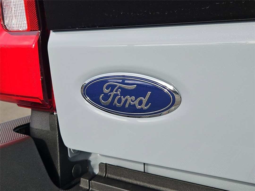 2026 Ford F-250Sd Platinum - Image 28