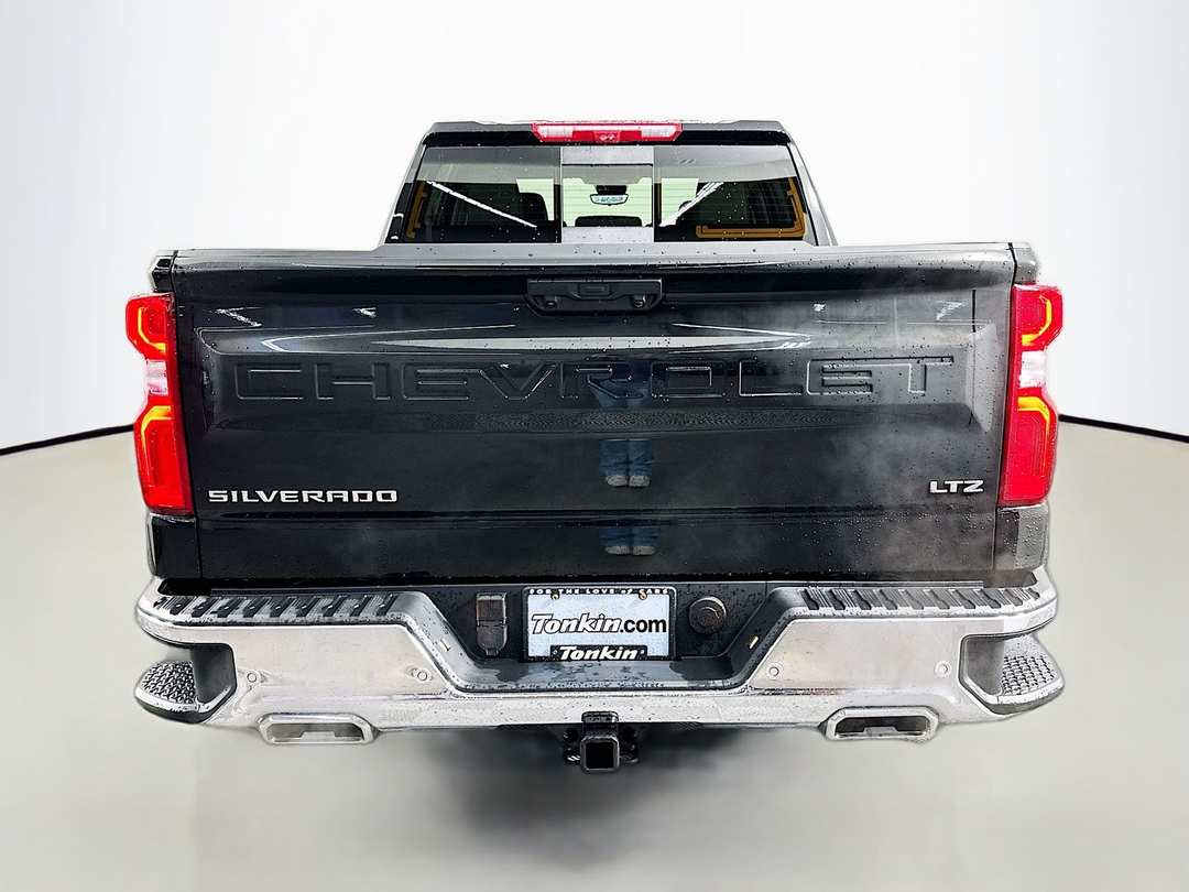 2025 Chevrolet Silverado 1500 LTZ - Image 7