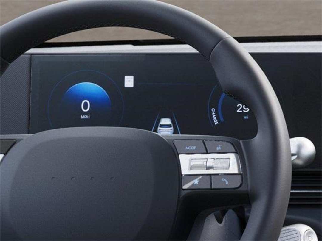 2026 Hyundai Ioniq 5 SE - Image 14