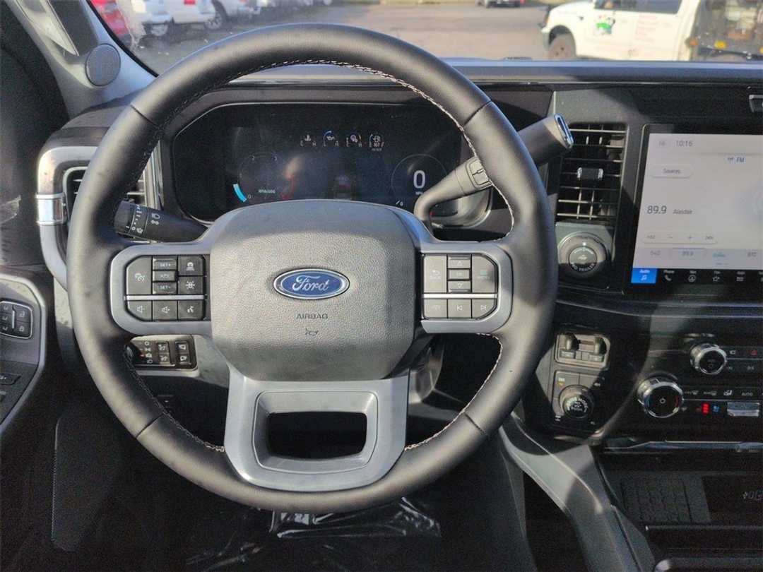 2026 Ford F-350Sd Lariat - Image 14