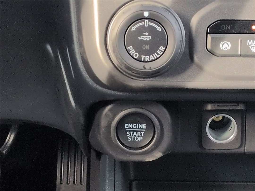 2026 Ford Maverick Lariat - Image 16