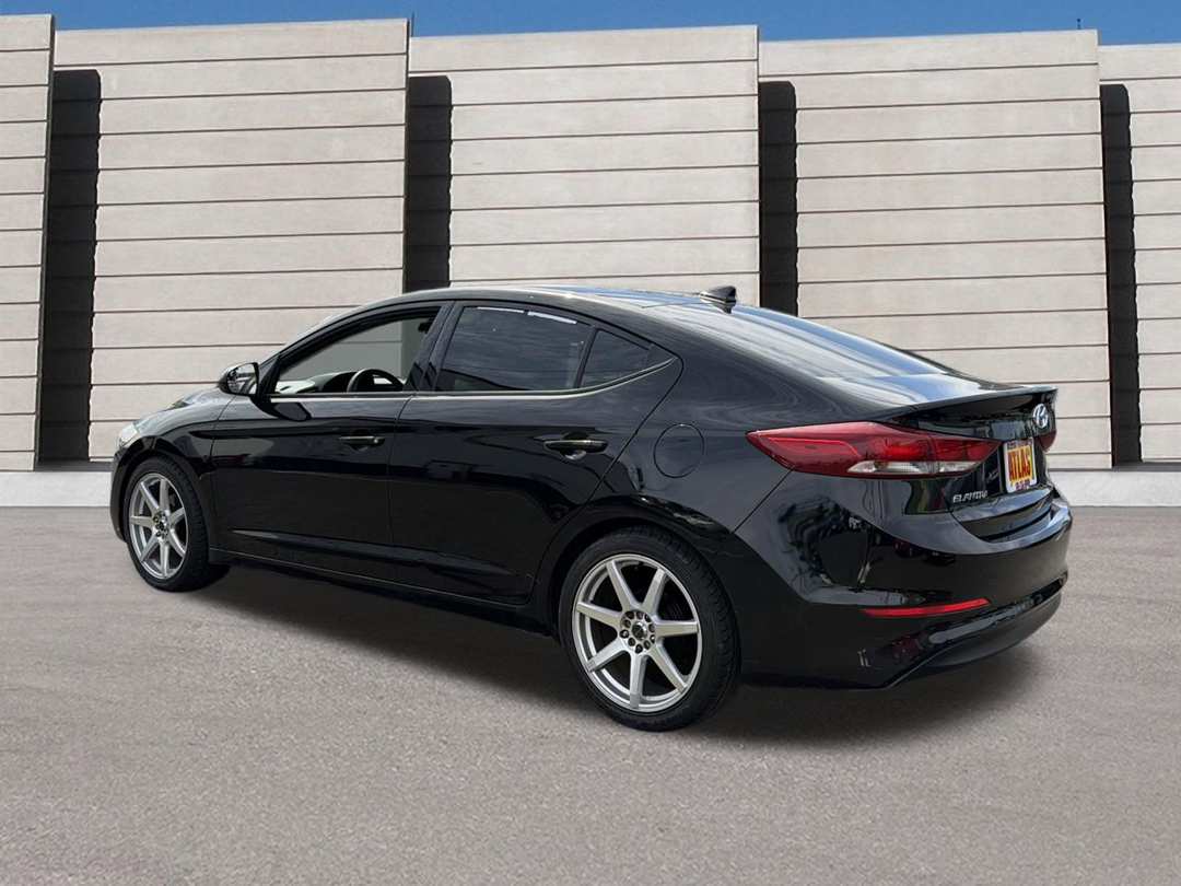 2017 Hyundai Elantra SE - Image 3