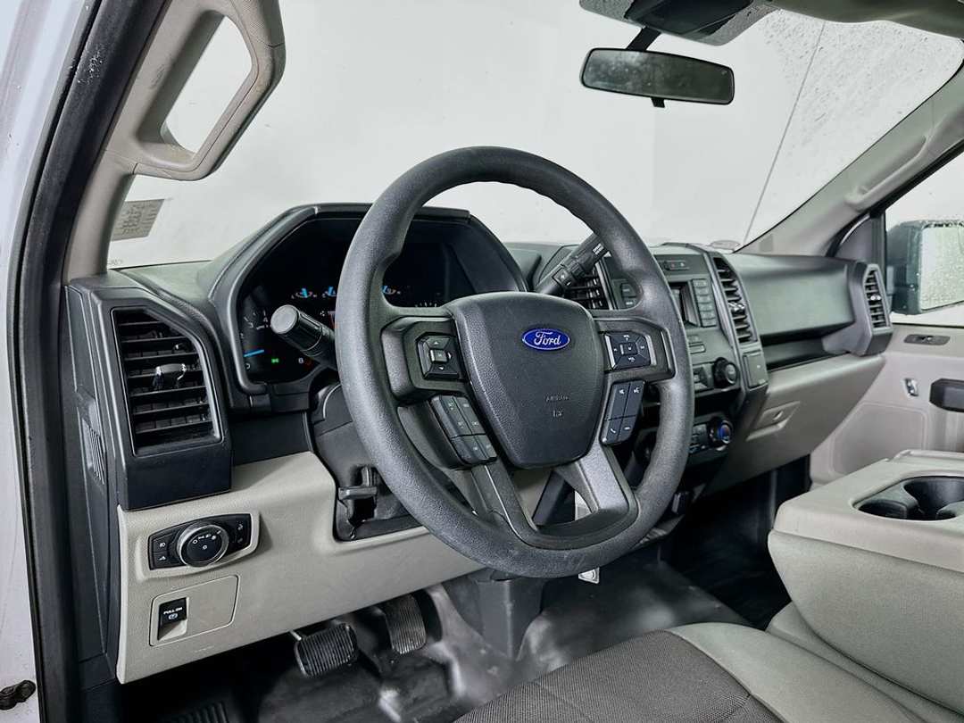 2020 Ford F-150 XL - Image 10