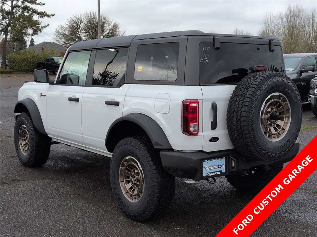 2025 Ford Bronco Big Bend - Image 3