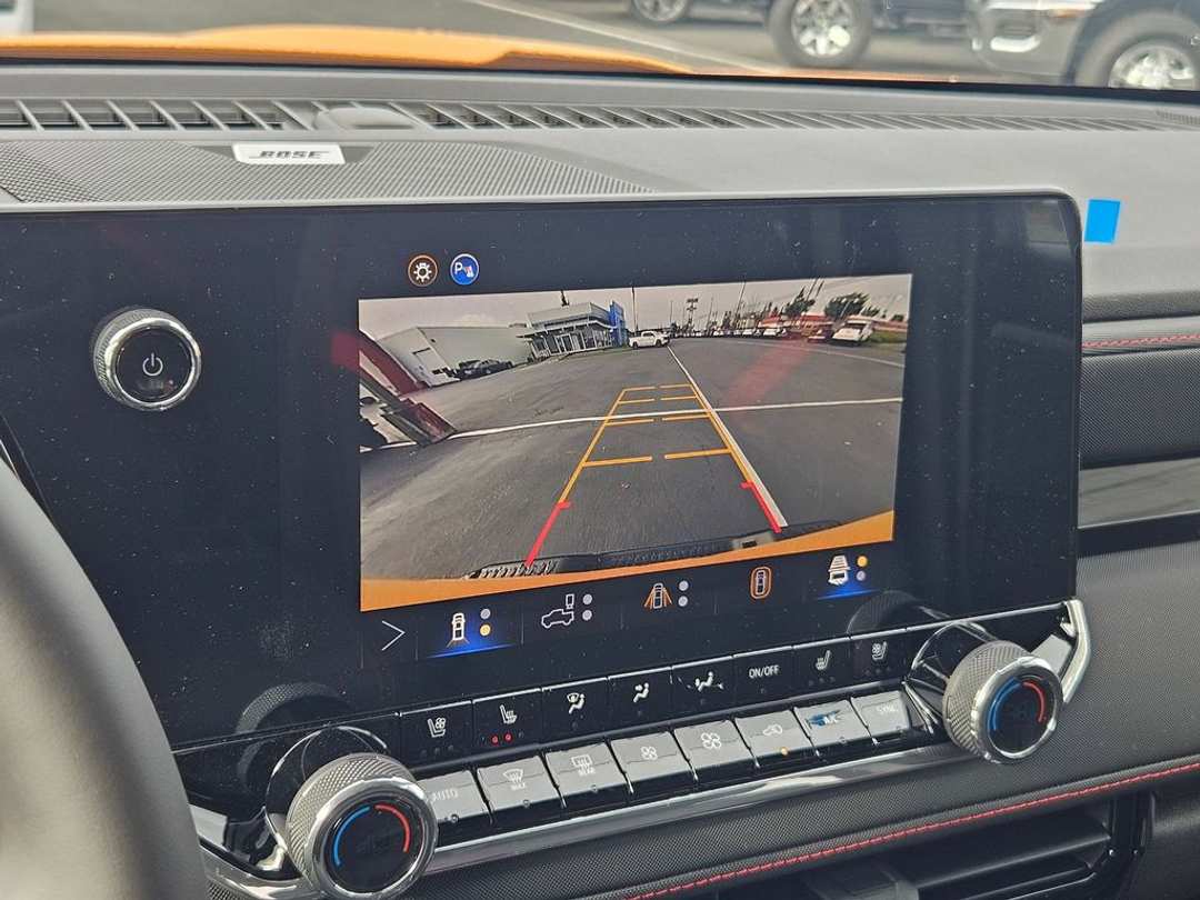 2026 Chevrolet Colorado Z71 - Image 21