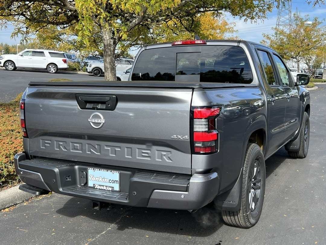 2026 Nissan Frontier SV - Image 6