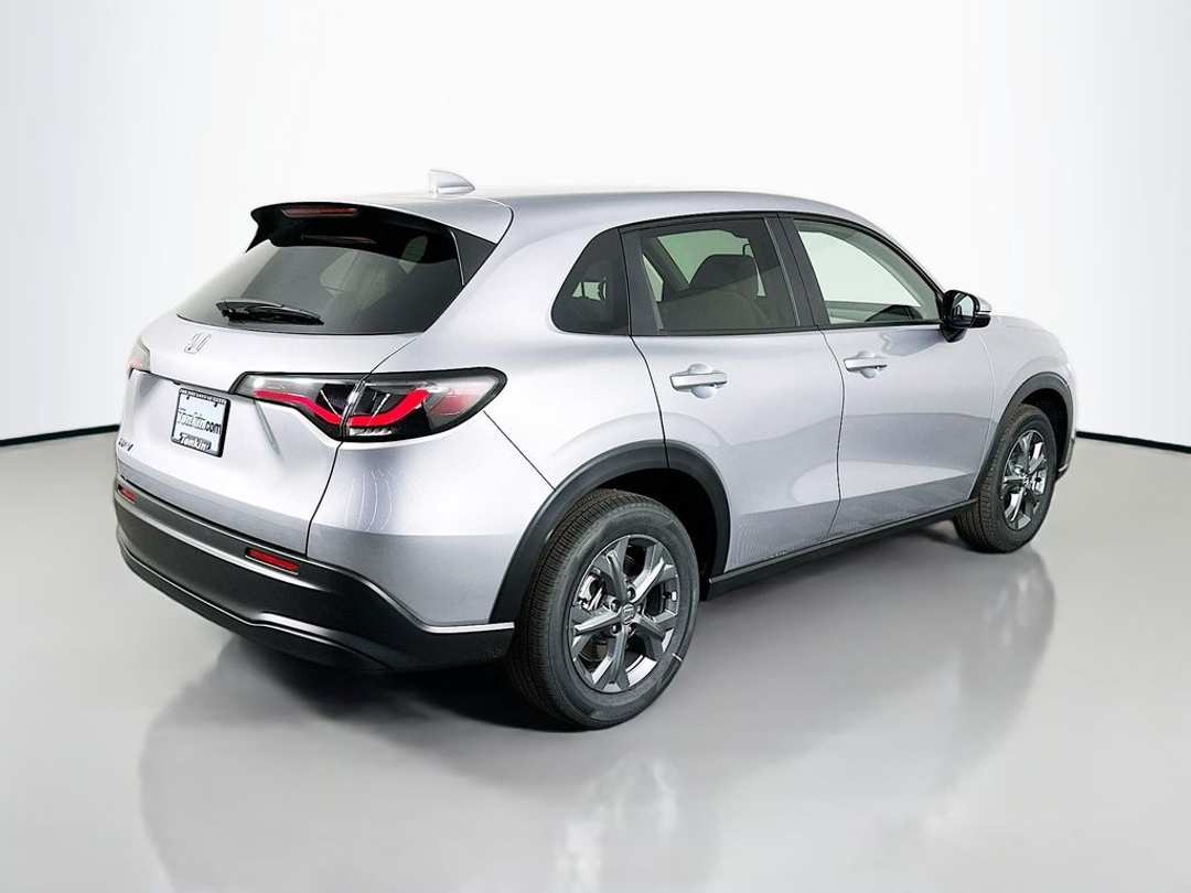 2026 Honda HR-V LX - Image 7