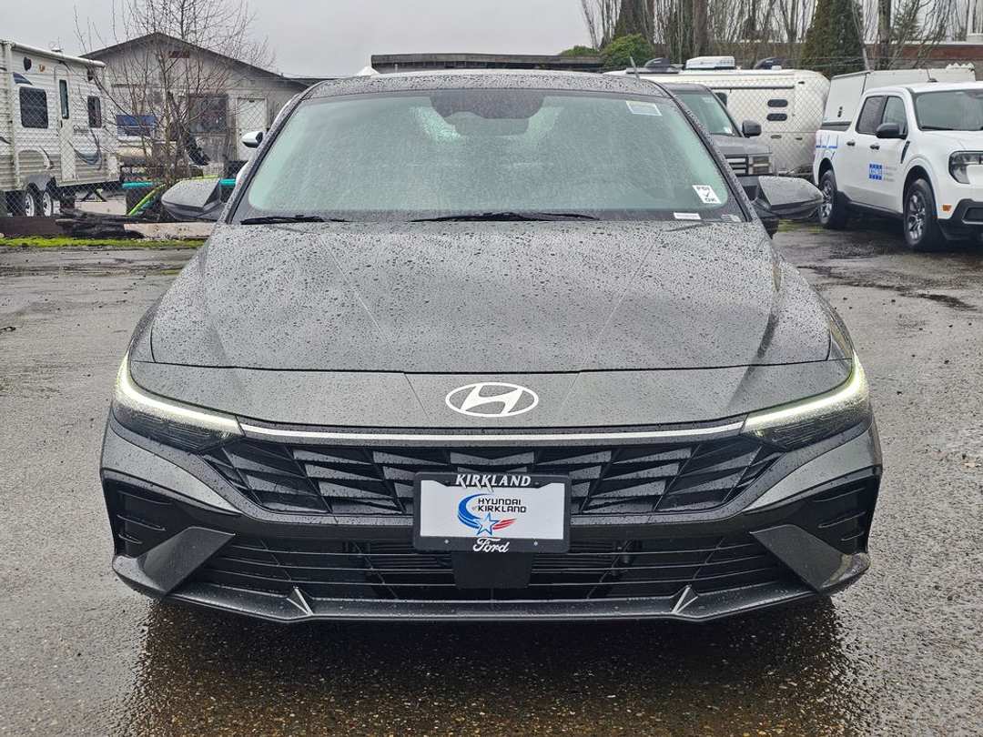 2026 Hyundai Elantra Limited - Image 2