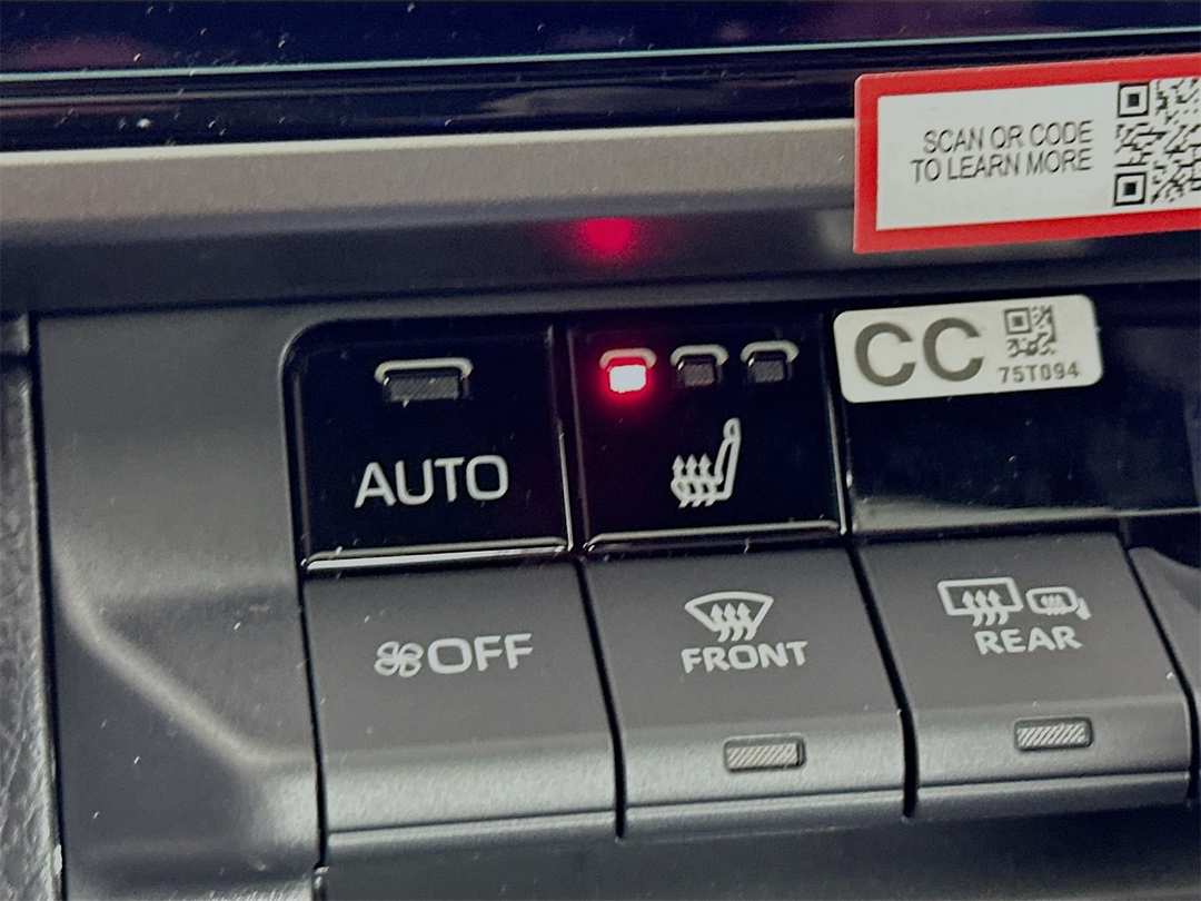 2026 Toyota Camry SE Nightshade - Image 20