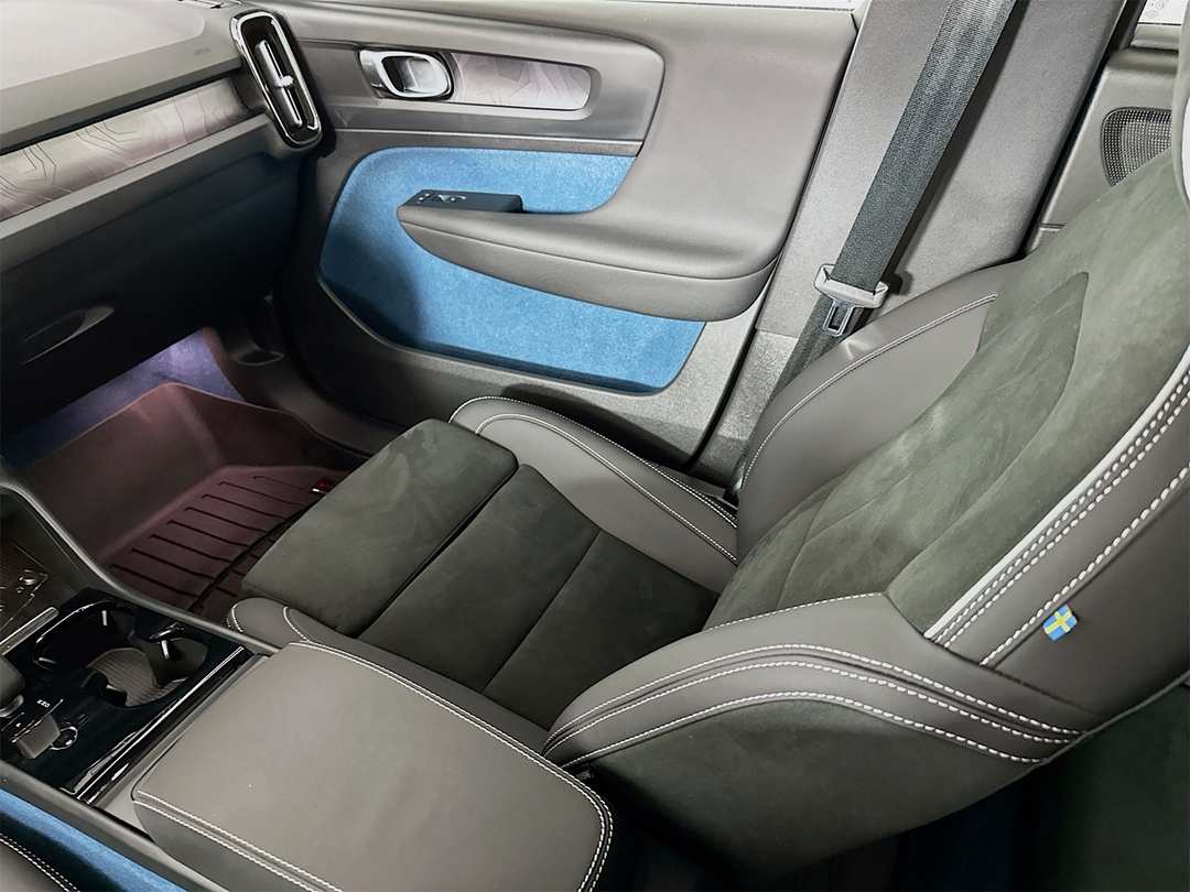 2023 Volvo C40 Recharge Pure Twin Plus - Image 24