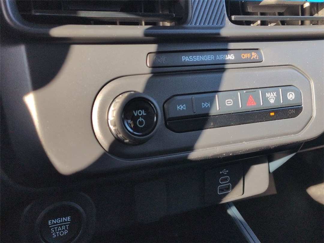 2026 Ford Maverick Lobo Standard - Image 20