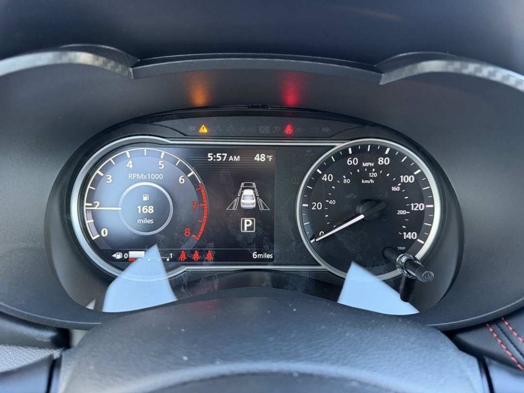 2025 Nissan Versa 1.6 SR - Image 19