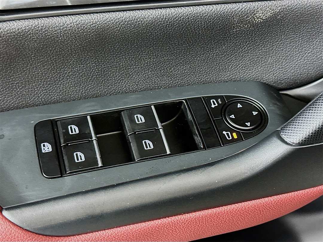 2026 MAZDA Cx-50 Premium - Image 18