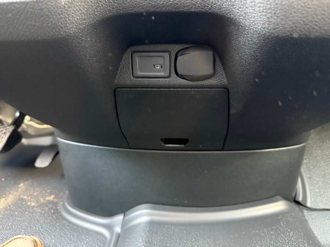 2025 Mercedes-Benz Sprinter 2500 Passenger 144 WB - Image 28