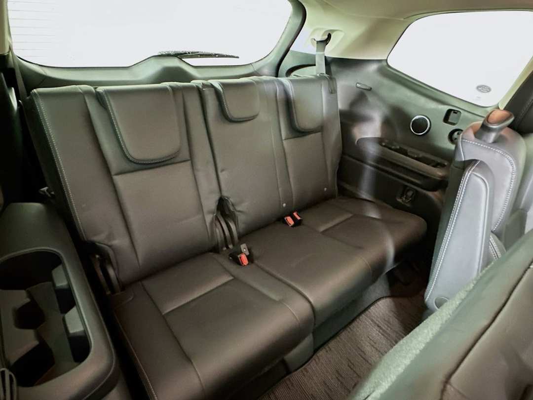 2023 Subaru Ascent Limited - Image 30